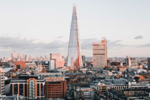 The UK Green Building Council has published a guide to support industry to retrofit the UK’s poorly performing commercial buildings.